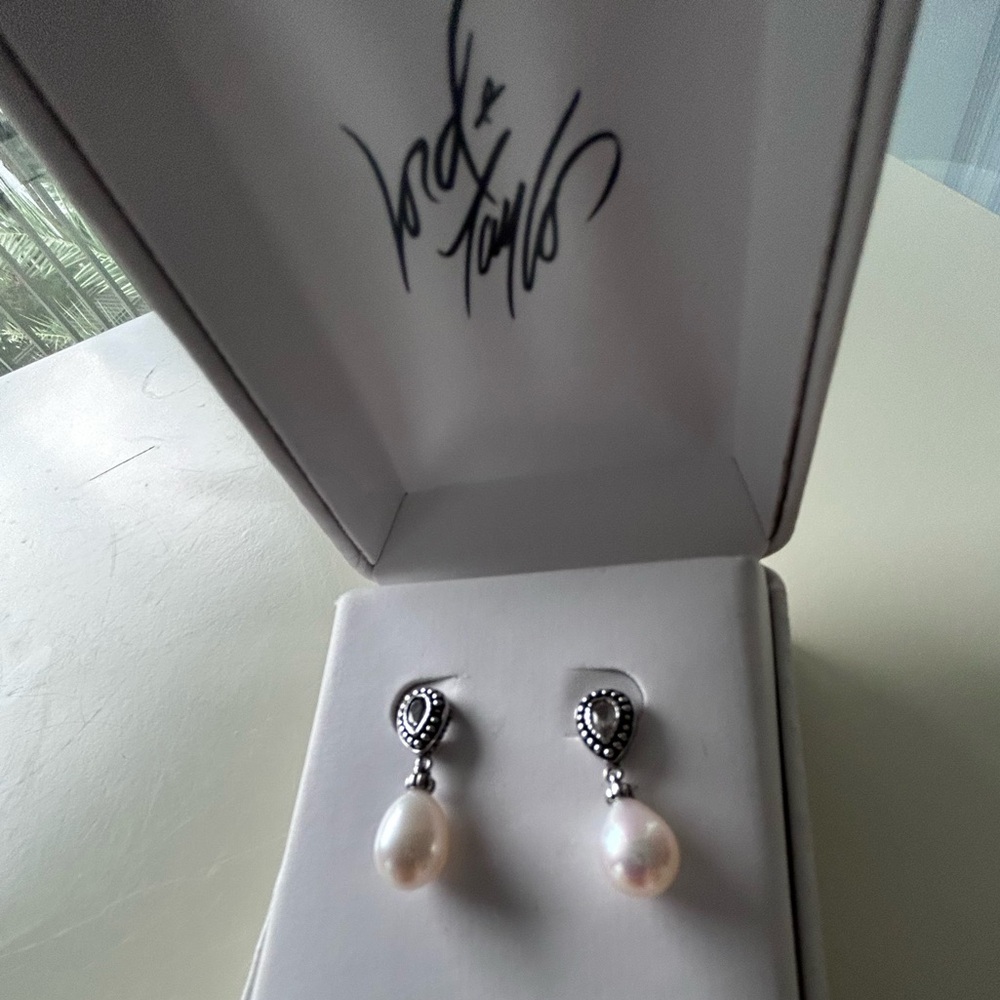 Lord & Taylor Silver Pearl Earrings